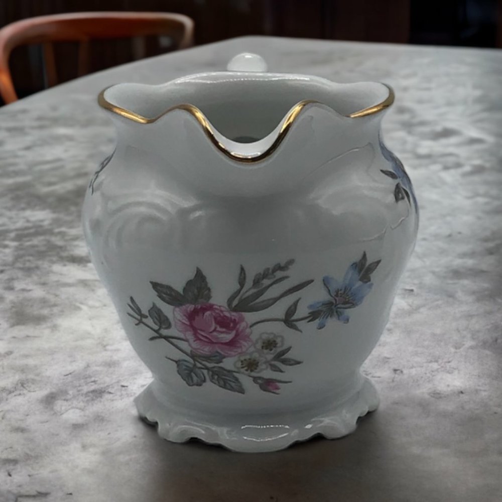 Wawel Poland Pink/Blue Gray Flowers Creamer